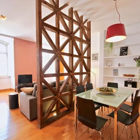 Akicity Baixa Pearl Apartman *